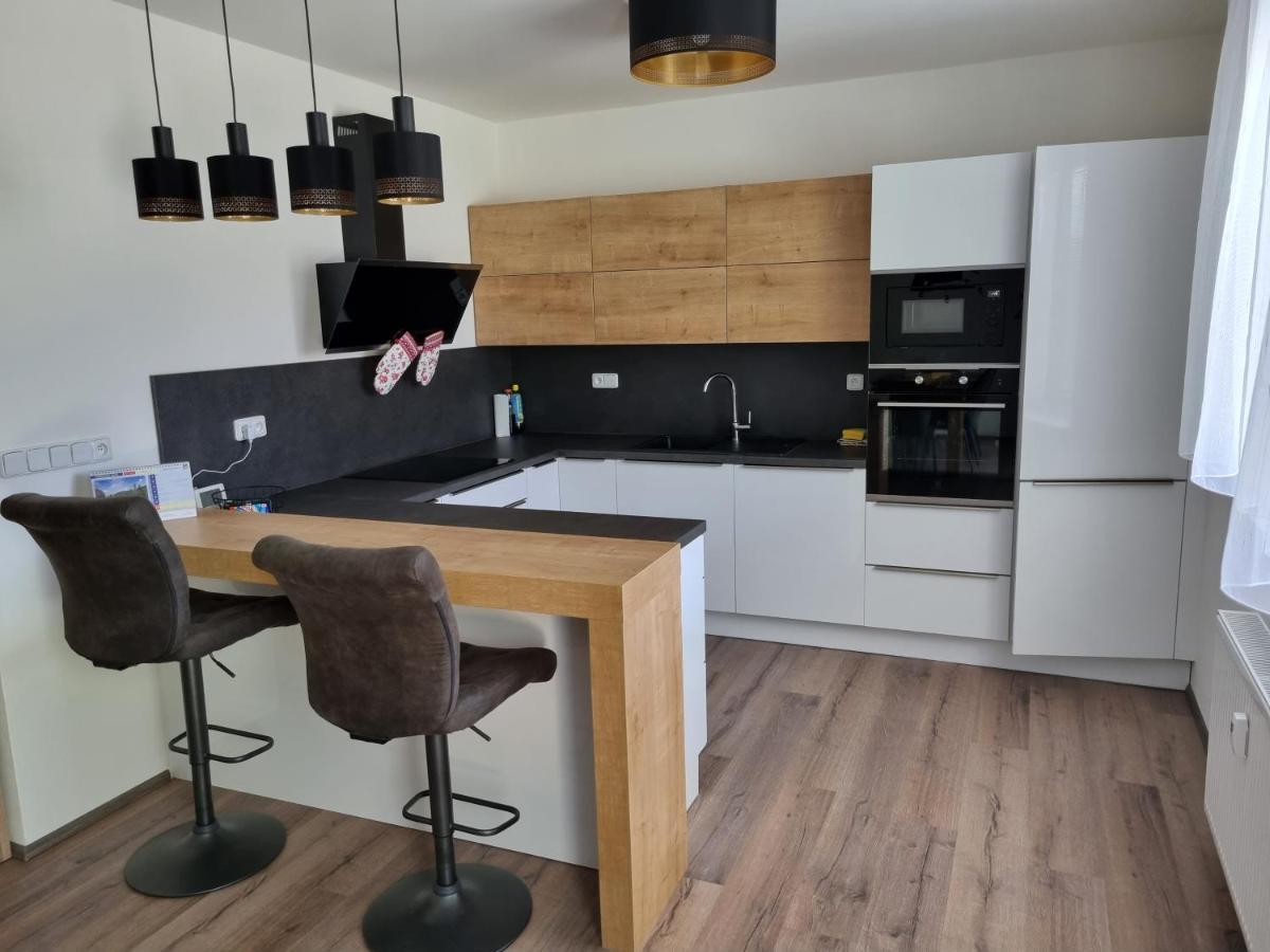 Novy Apartman V Arealu Wellness Hotelu Frymburk Extérieur photo